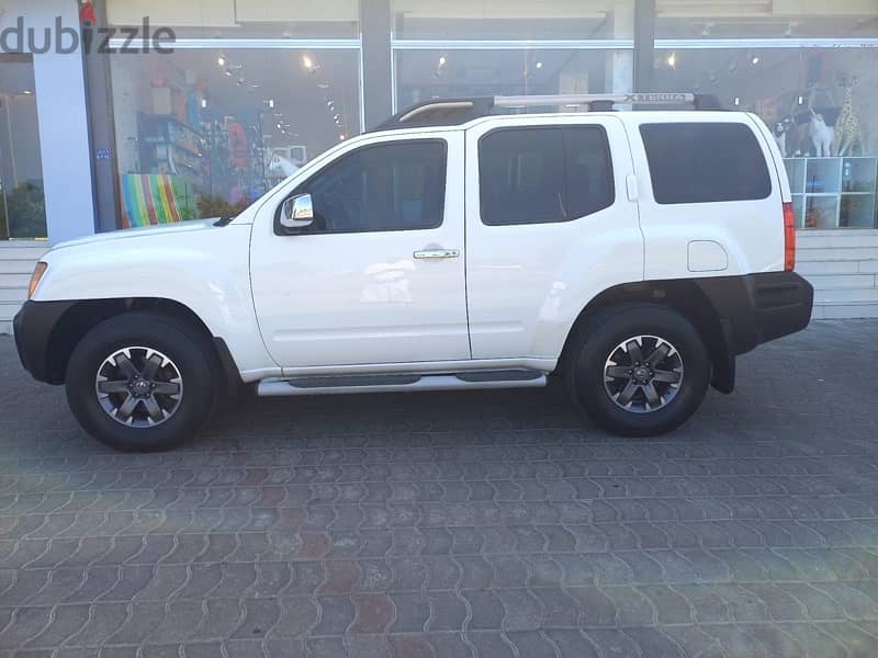 Nissan Xterra 2015 Oman Showroom 3