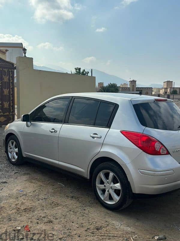 Nissan Versa 2011 0