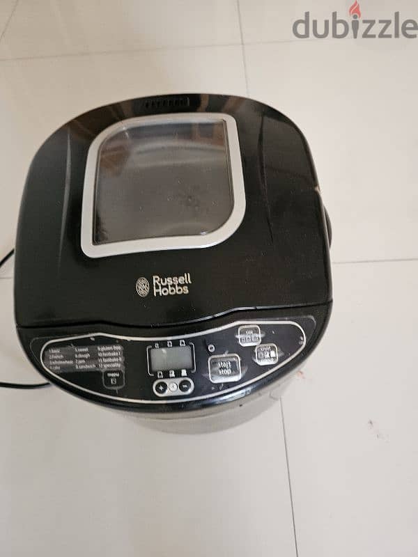 Russell Hobb's Bread Maker in good condition 0