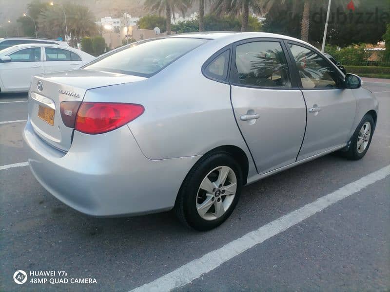 Hyundai Elantra 2010 3