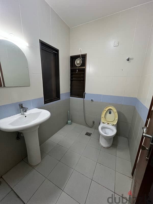 Room for rent  attached toilet and smart tv 4