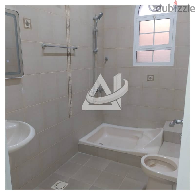 ADV301**Beautiful 4 bedrooms 5 toilets +Maid room attached villa for R 14