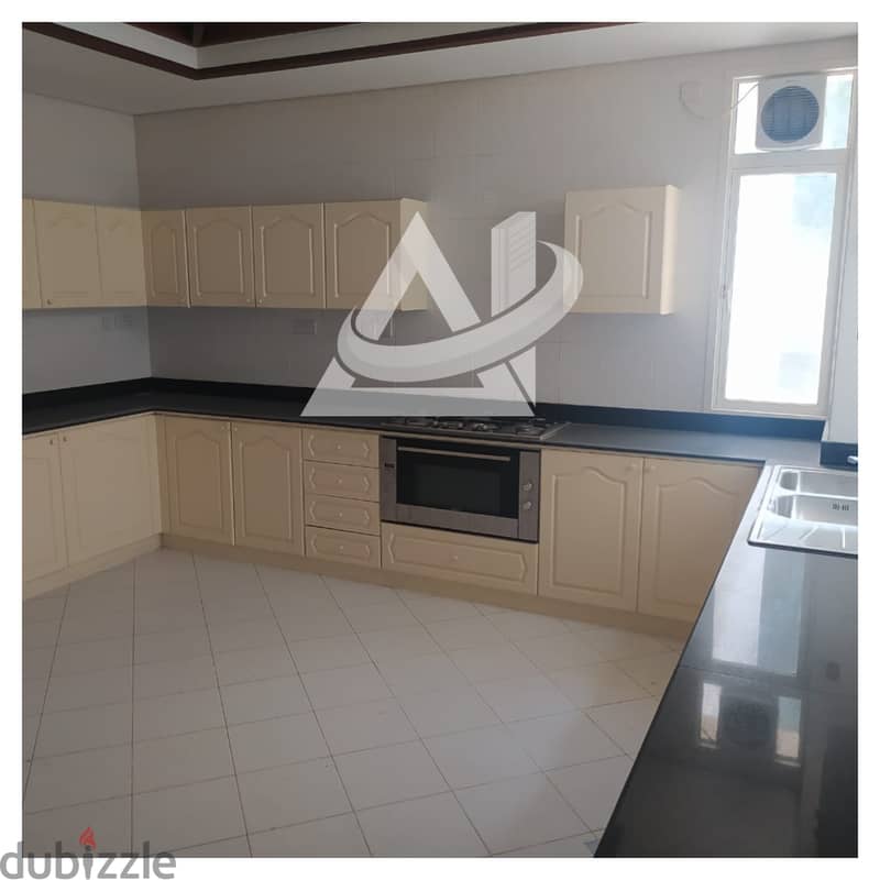 ADV936** 4bhk + Maid's villa for rent in Qurum 3