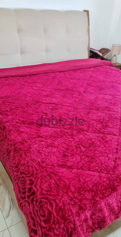 duvet set . لحاف . طقم سرير كامل 14