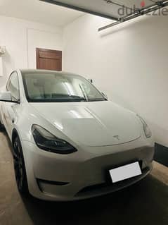 Tesla Model Y 2024 0