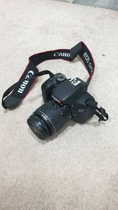 Canon camera EOS 600D with accessories 0