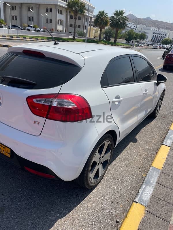 Kia Rio 2014 4