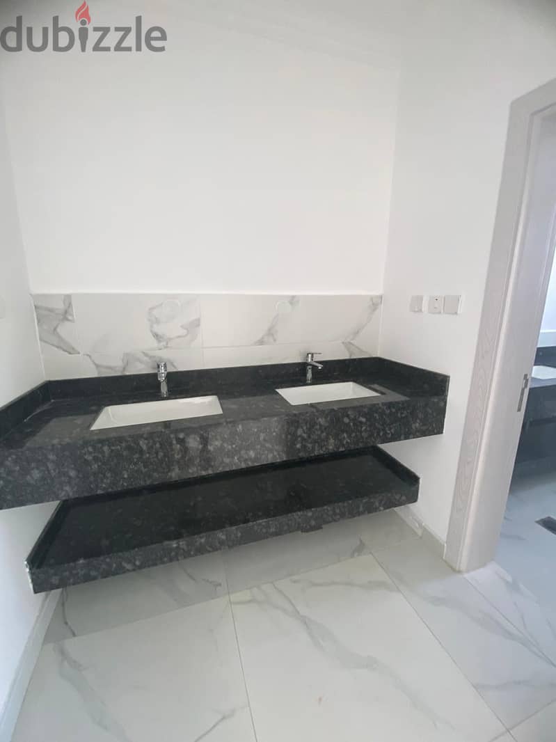 "SR-ST-649  *Flat for Rent in Al Mawaleh South*  16