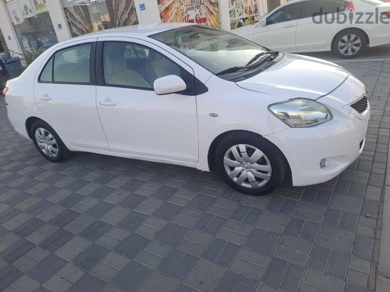 Toyota Yaris 2010 full automatic neat and clean 7