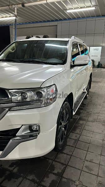 Toyota Land Cruiser 2016 gxr V6 0