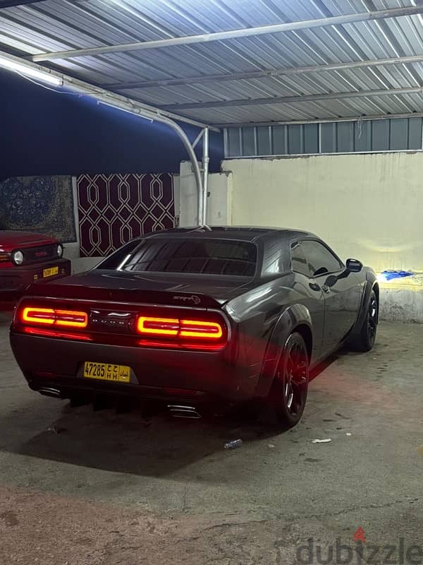 Dodge Challenger 2019 11