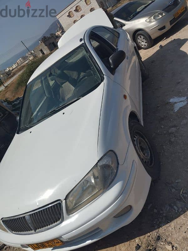 Nissan Sunny 2002 4