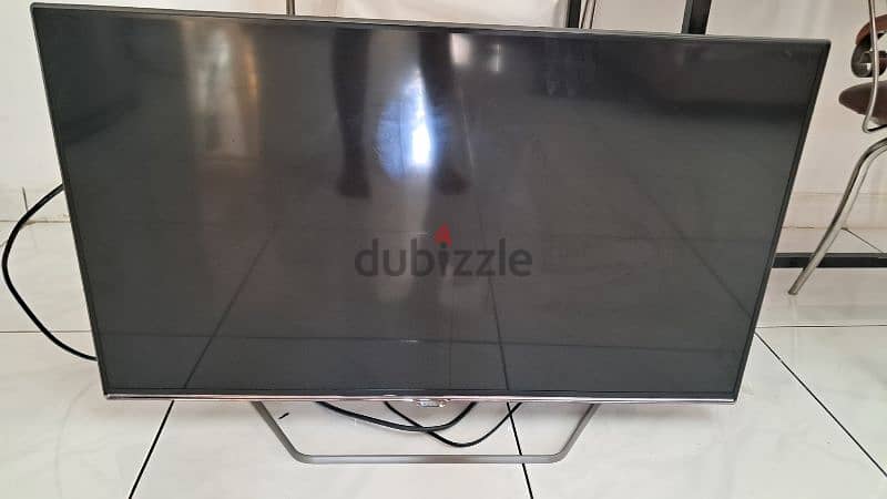 TCL SMART tv 3