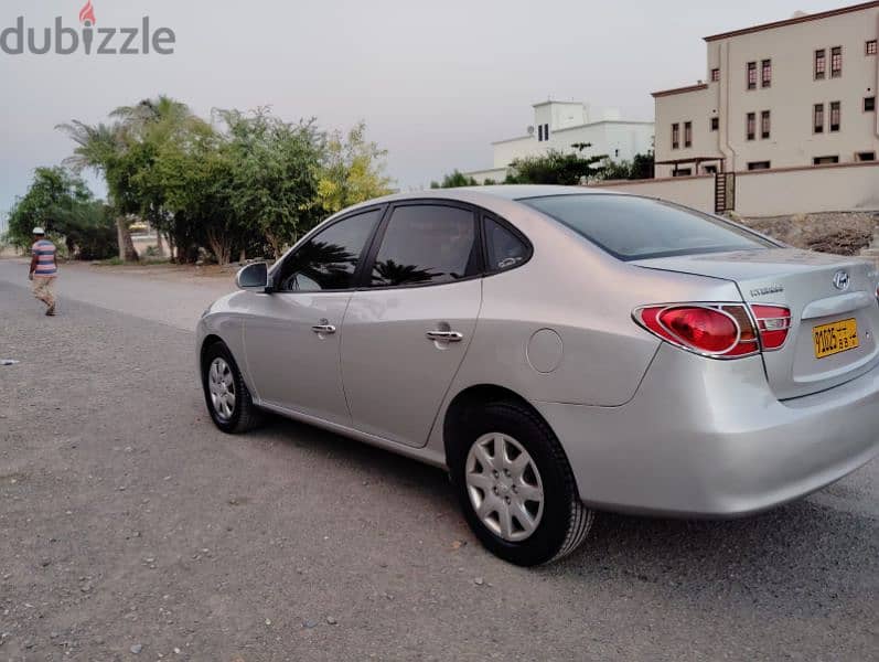 Hyundai Elantra 2009 3