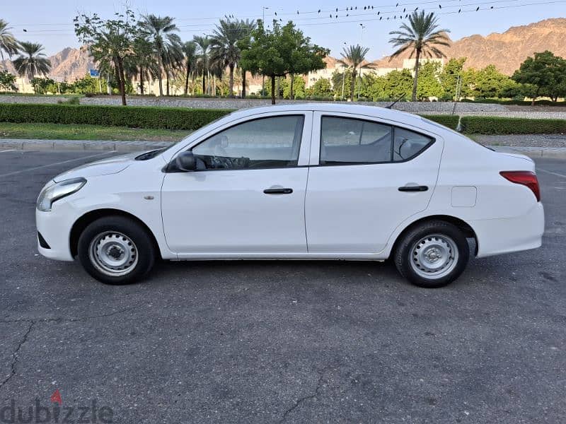 Nissan Sunny 2020 1