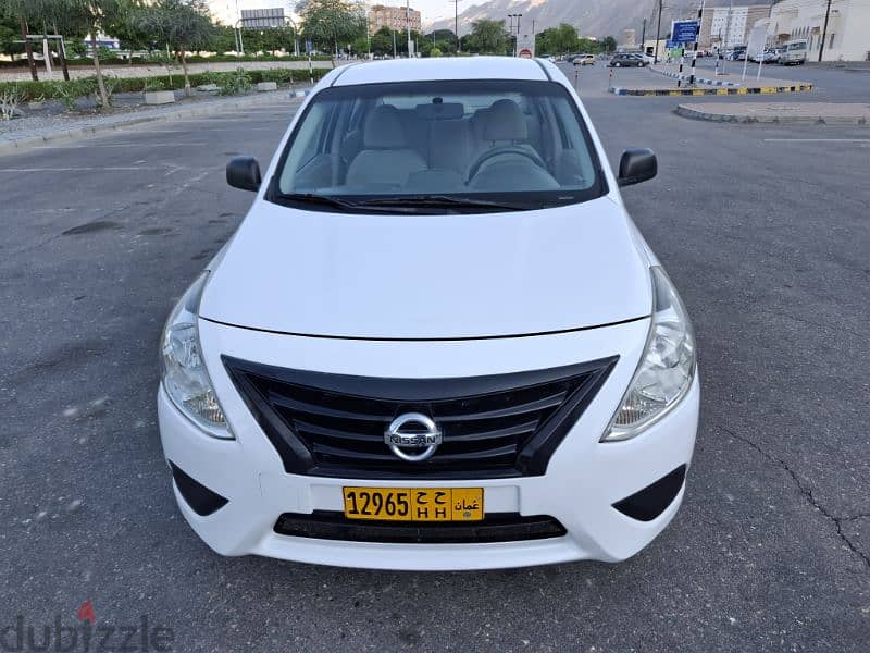 Nissan Sunny 2020 4