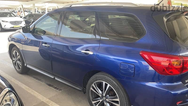 Nissan Pathfinder 2019, perfect condition, low mileage 1