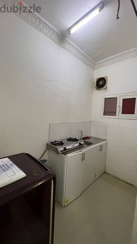 room for rent monthly غرفة للإجار الشهري 3