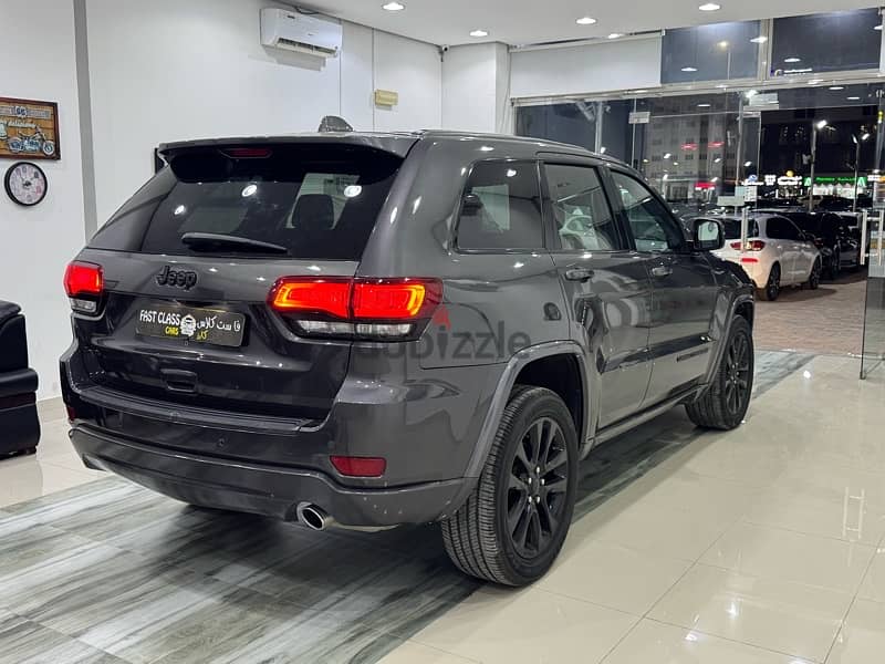 Jeep Grand Cherokee 2018 3