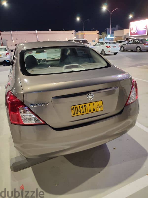 Nissan Sunny 2014 10