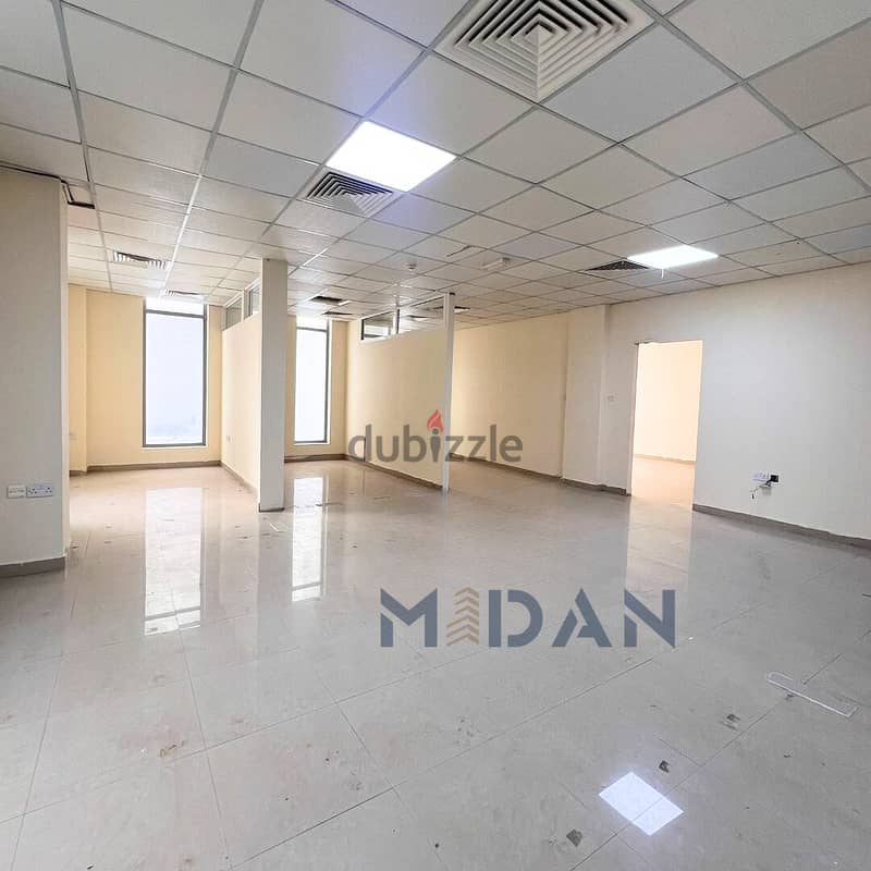 AL GHUBRAH NORTH | OFFICE SPACE (215 SQM) 4