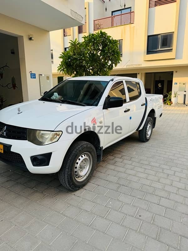 Mitsubishi L200 2012 0