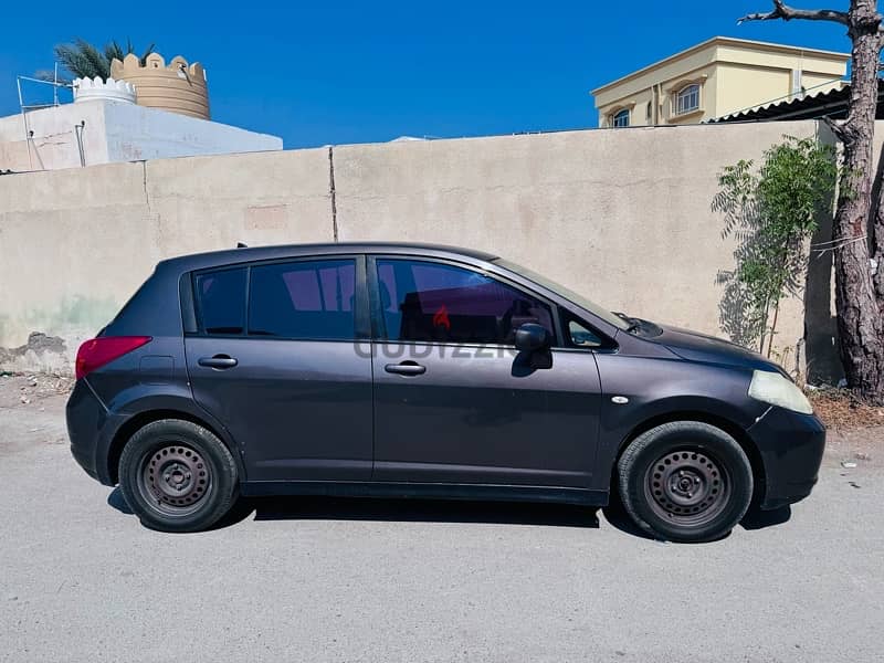 Nissan Tiida 2007 1