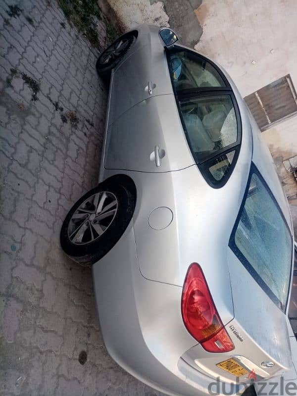 Hyundai Elantra 2010 7