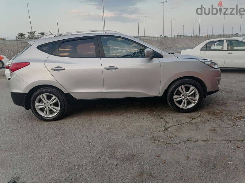 Hyundai Tucson 2014 4WD Limited GCC urgent sale 10