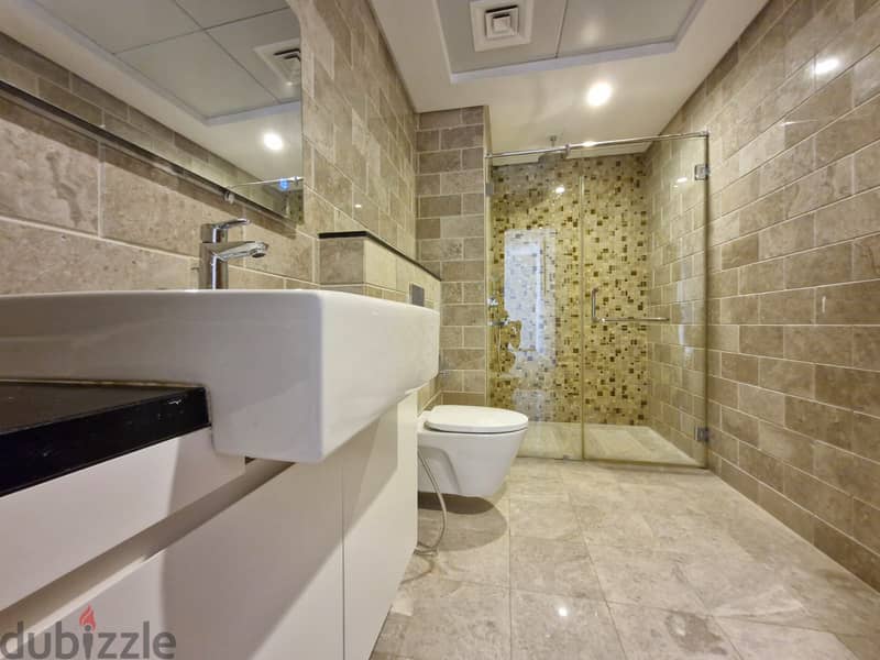 1 BR Compact Apartment in Muscat Grand Mall, Ghubra 5