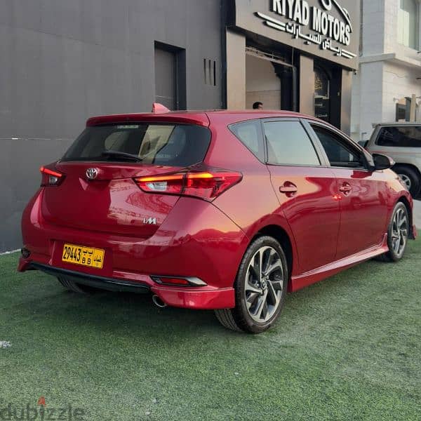 Toyota Corolla 2017 5