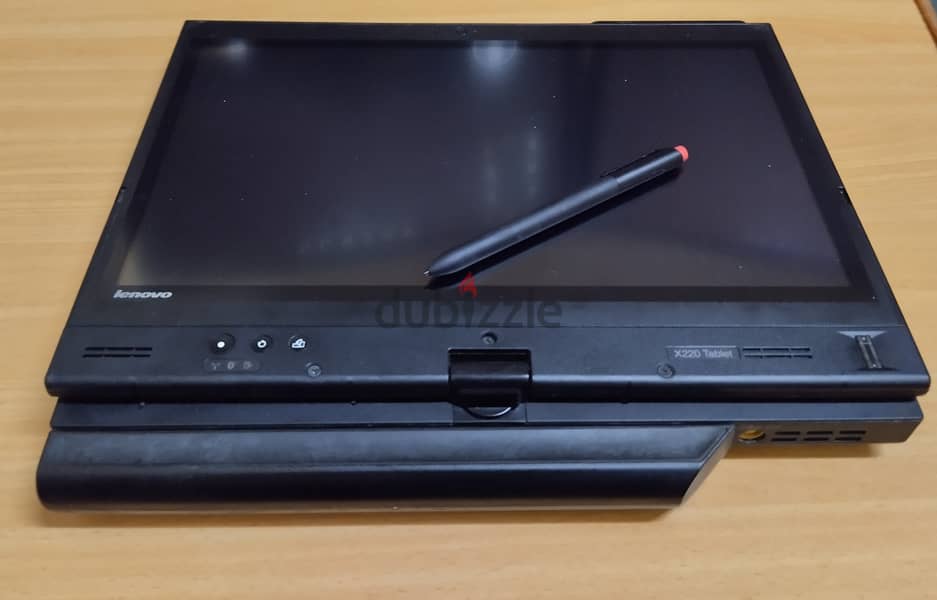 Lenovo ThinkPad X220 Laptop/Tablet 1