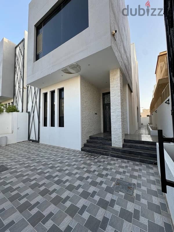 توين فيلا للايجار في الخوض السابعة  villa for rent in Al Khoud 2