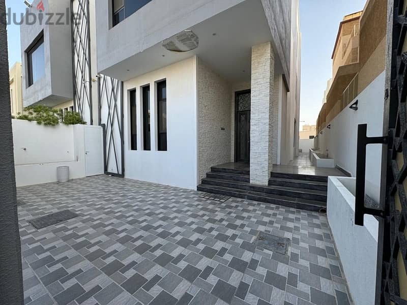 توين فيلا للايجار في الخوض السابعة  villa for rent in Al Khoud 3