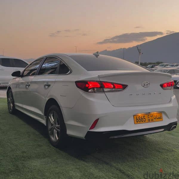 Hyundai Sonata 2018 3