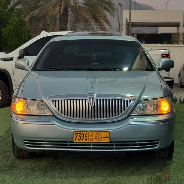 Lincoln Town Car 2006 2