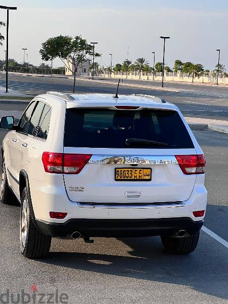 Jeep Grand Cherokee 2013 ( oman agency ) 1