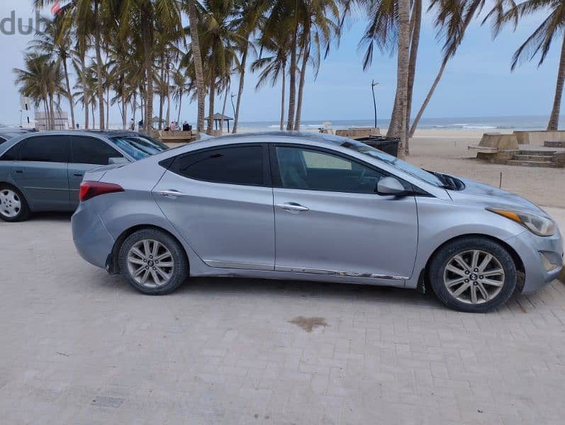 Hyundai Elantra 2015 1