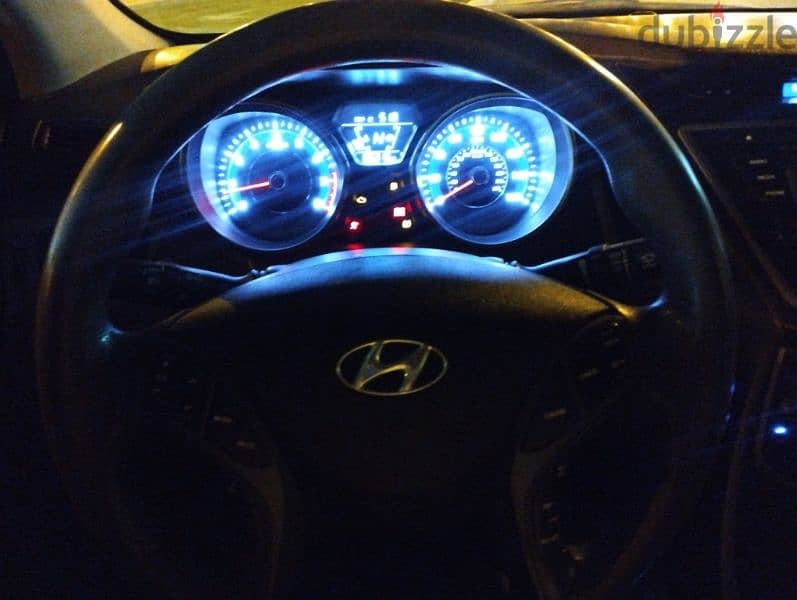 Hyundai Elantra 2015 10