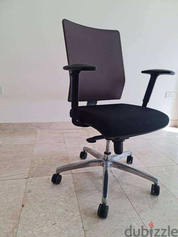 office chair 1