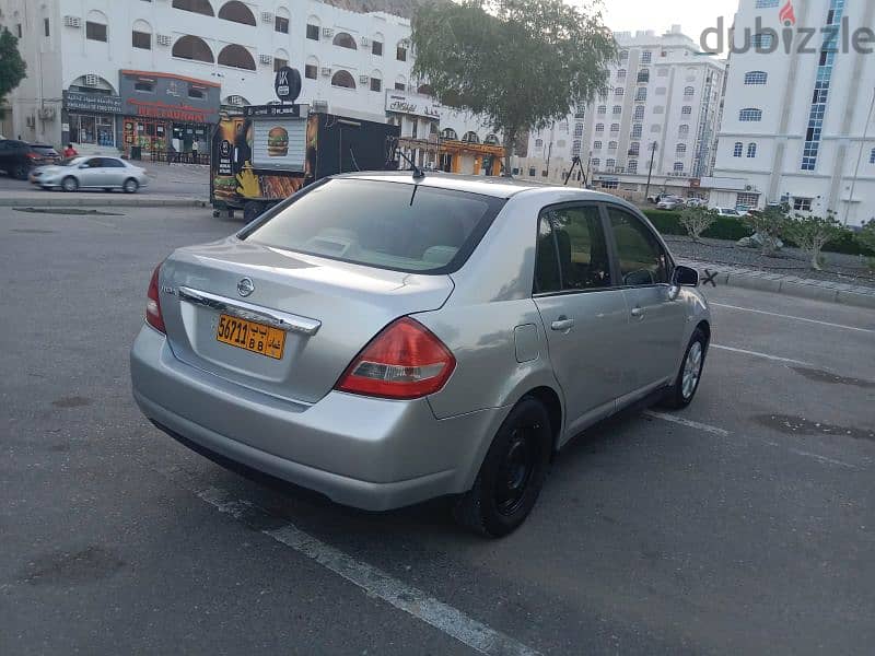 Nissan Tiida 2008 full automatic for sale 4