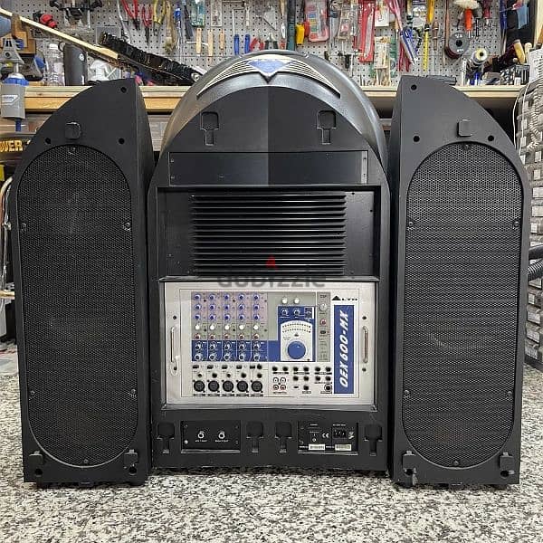 Alto 600 Portable sound system very good for small musical show 2