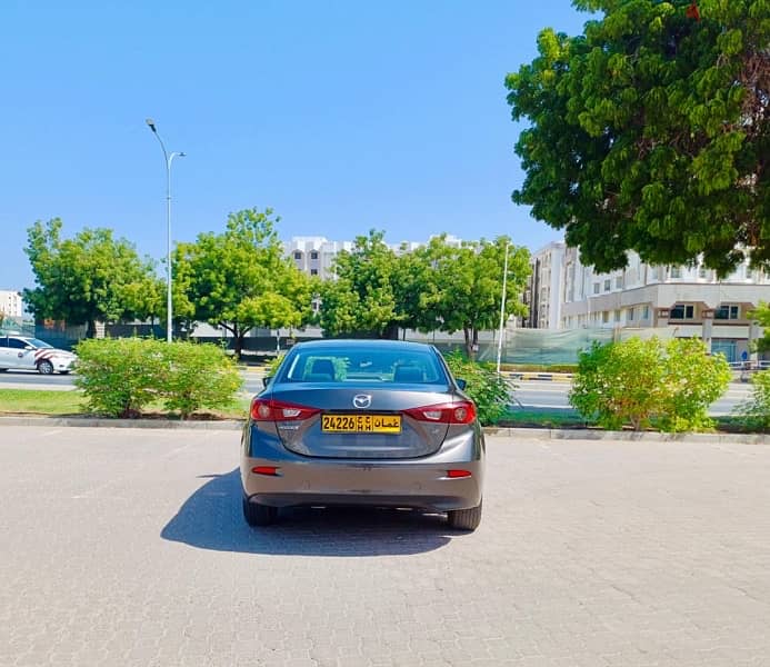 Mazda3 2019 Oman car very clean and economical run only 100k km 9