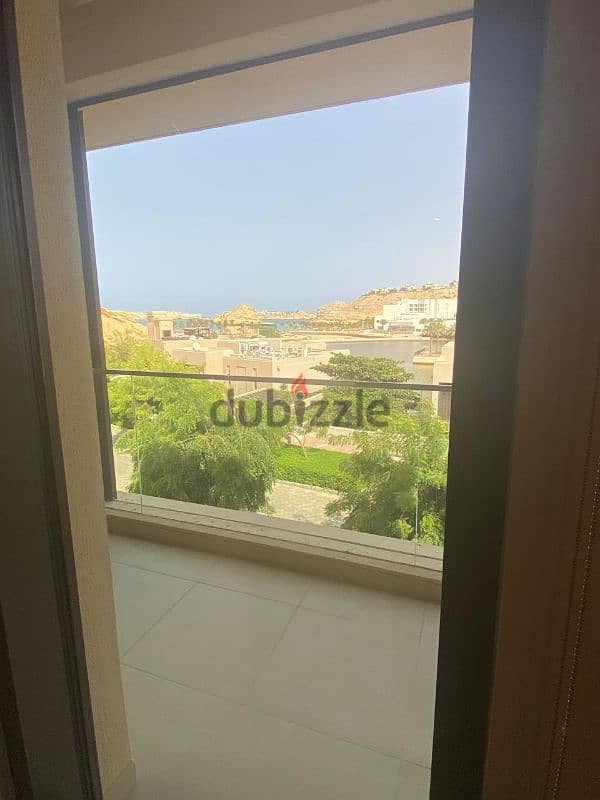 amazing flat in Qantab Bar Aljessah compound  sea view 16