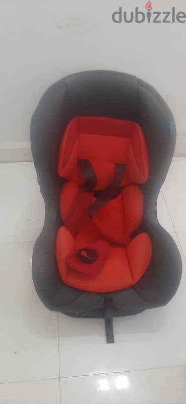 baby car seater and bathtub 3