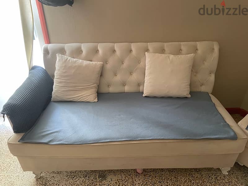 Sofa 6 Seater + Coffee Table (Excellent Condition) 3