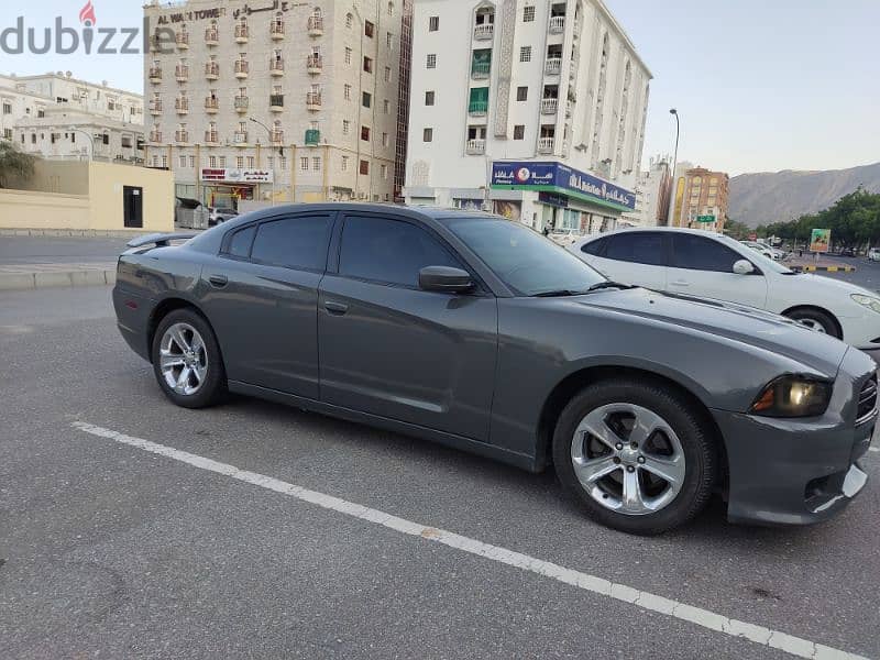 Dodge Charger 2011 3