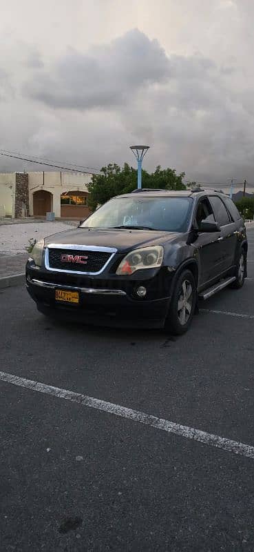 GMC Acadia 2012 1