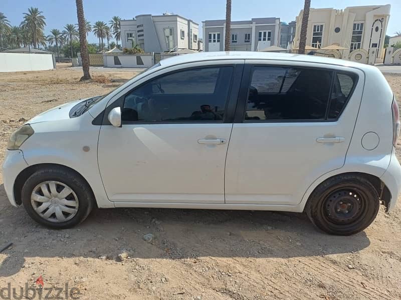 Daihatsu Sirion 2010 5