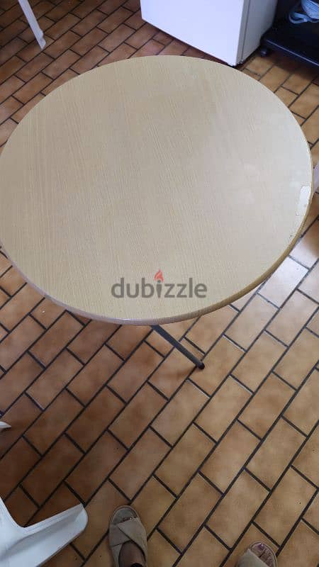 round dining table, folding 0